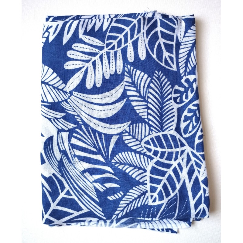 Paréo bleu et blanc