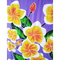 Paréo violet fleurs de frangipanier jaune