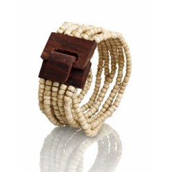 Fait moi cette photo de bracelet sous un fond blanc bien détouré